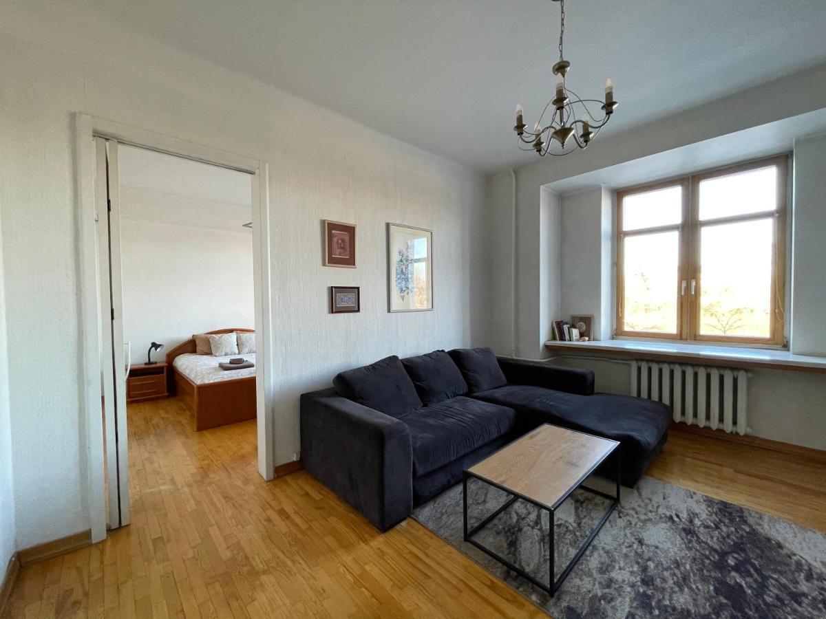A Cozy Apartment With A Wonderful View Of The River In The Old Town Of וילנה מראה חיצוני תמונה